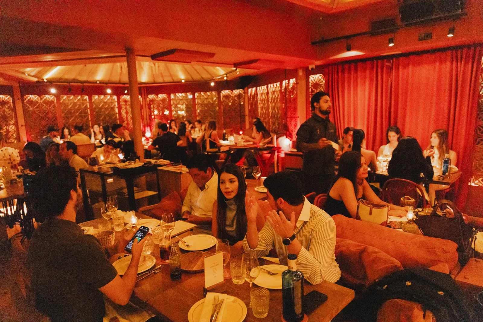 Nômadâ · Comedor en pleno evento